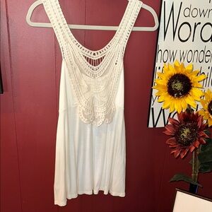 VENUS Cream Crochet Top